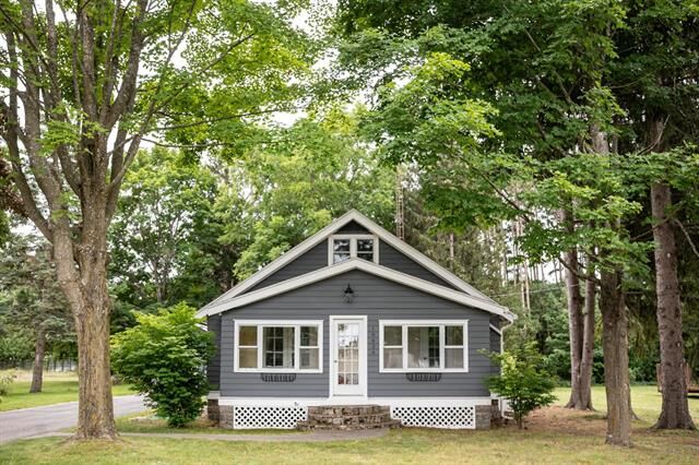 10626 Cherry Bend Road  Elmwood Twp MI 49684 photo