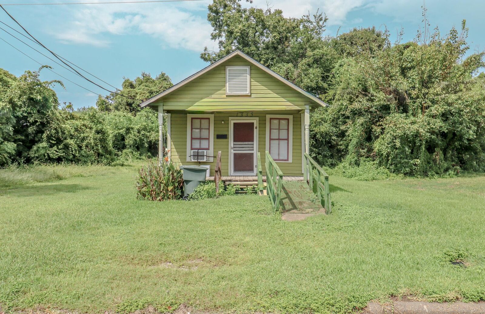 Property Photo:  1335 Sherman St.  TX 77701 