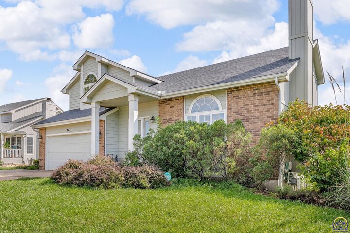 Property Photo: 7741 SW 26th St KS 66614