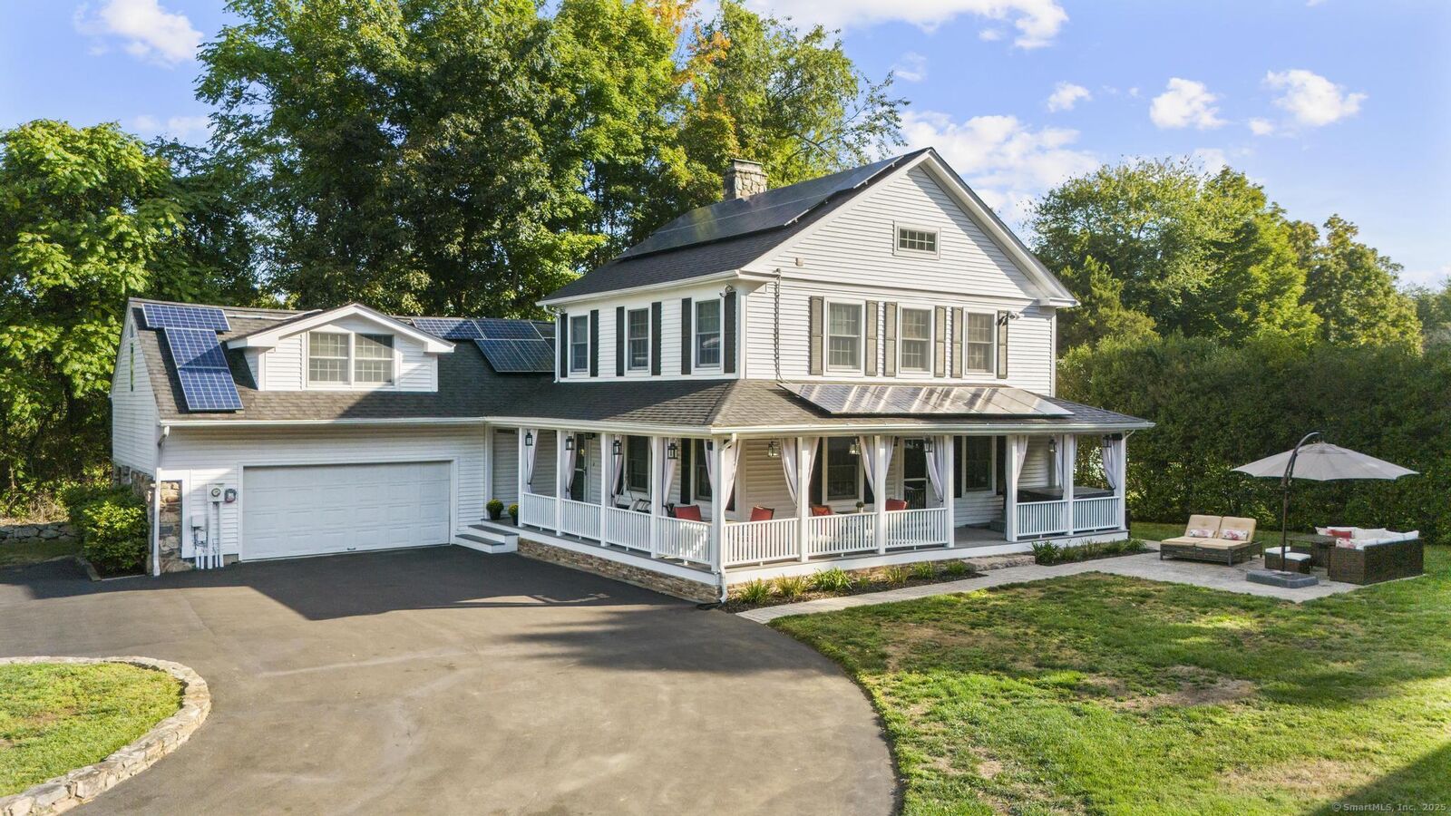 Property Photo:  12 Wellesley Drive  CT 06405 