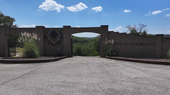 Property Photo: Lot 20 Tuscania Way MO 65611