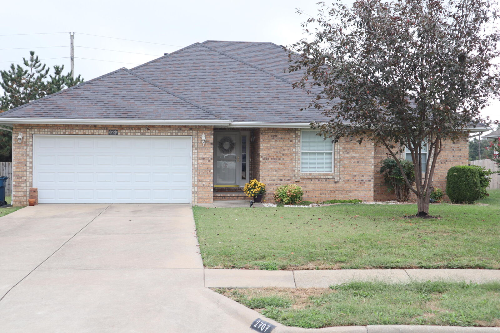 Property Photo:  2707 S Ryan Place  MO 65807 