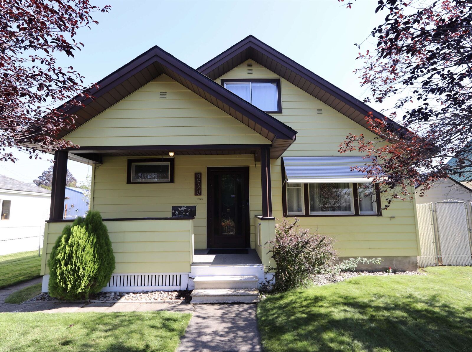 Property Photo: 4928 N Stevens St WA 99205