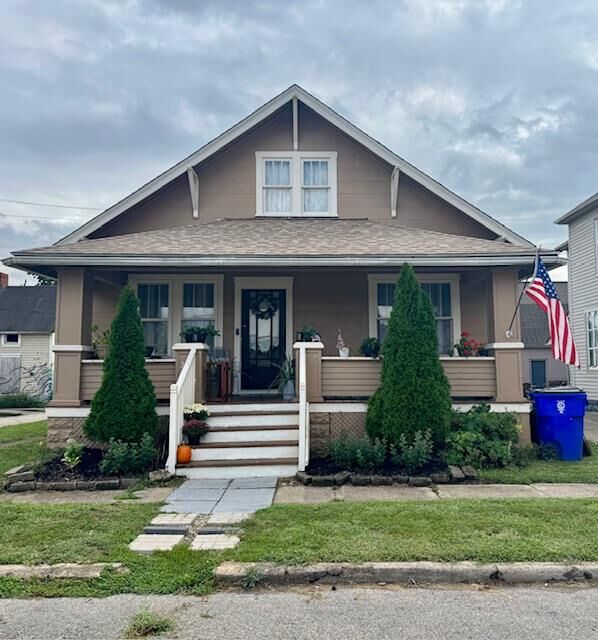 Property Photo:  302 Clay Street  OH 45601 