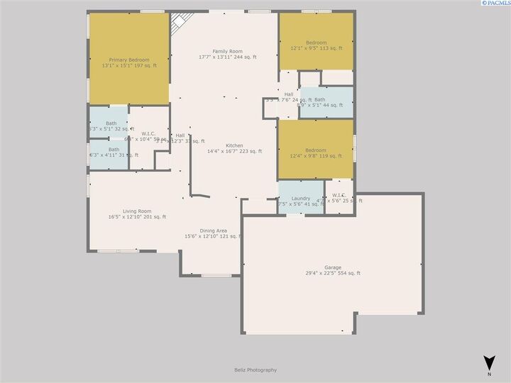 Property Photo: 2527 W 33rd Place WA 99337