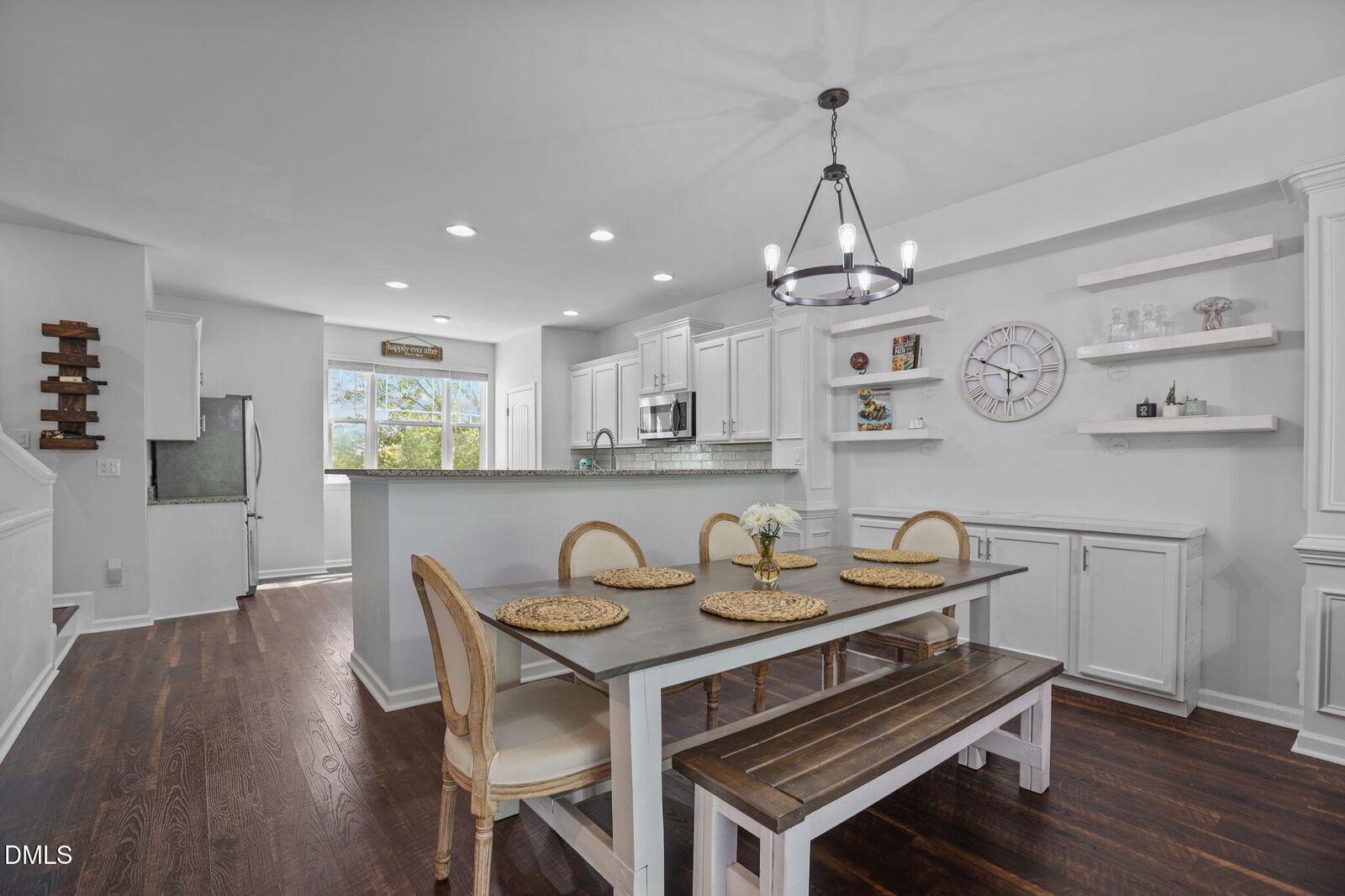 Property Photo:  204 Irving Way  NC 27703 
