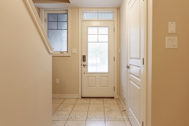 Photo de la propriété:  6 Andruss Lane  ON L9G 0G7 
