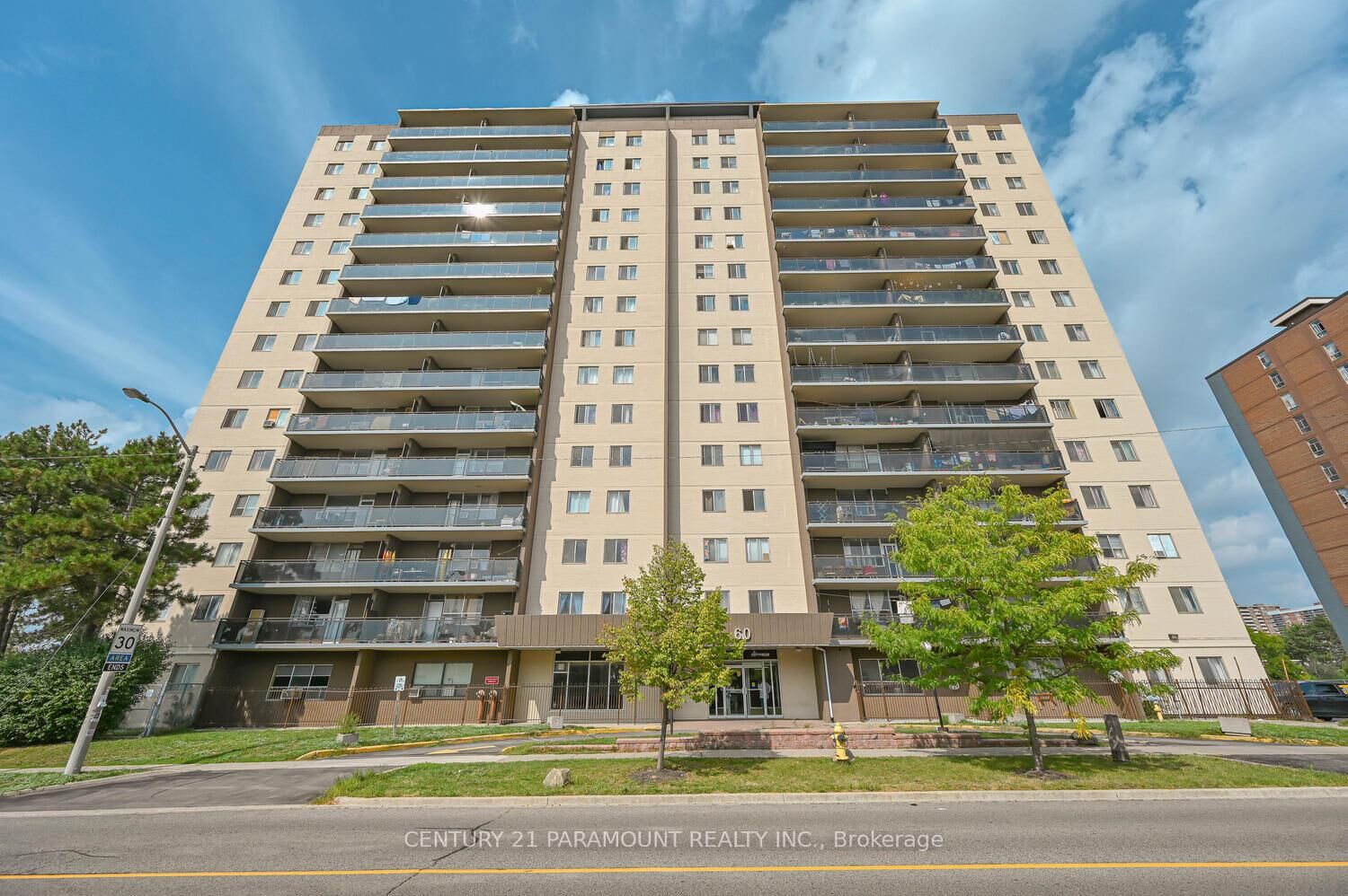 Photo de la propriété:  60 Stevenson Road 207  ON M9V 2B4 
