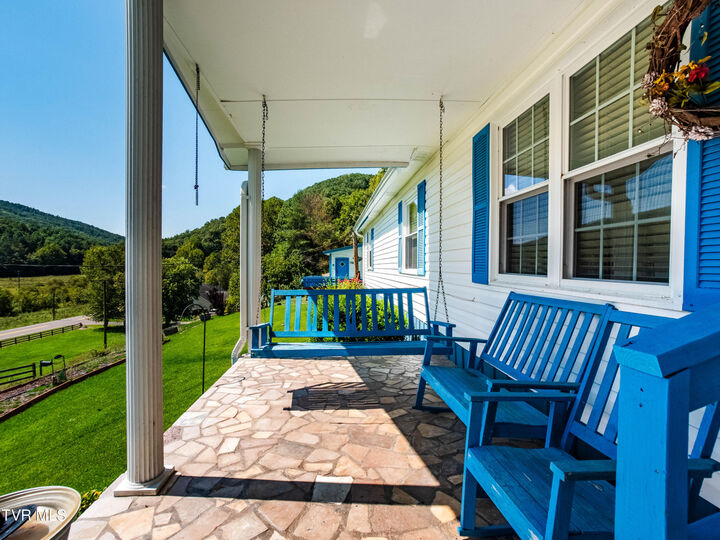 Property Photo:  115 Hammond Road  TN 37857 