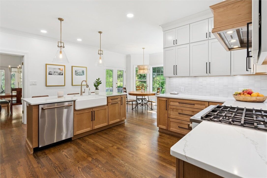 Property Photo: 117 Huntercombe VA 23188