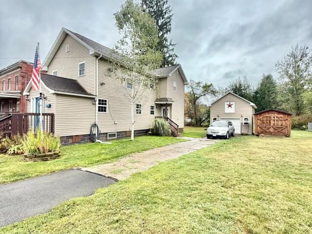 Property Photo:  211 High Street  PA 16371 