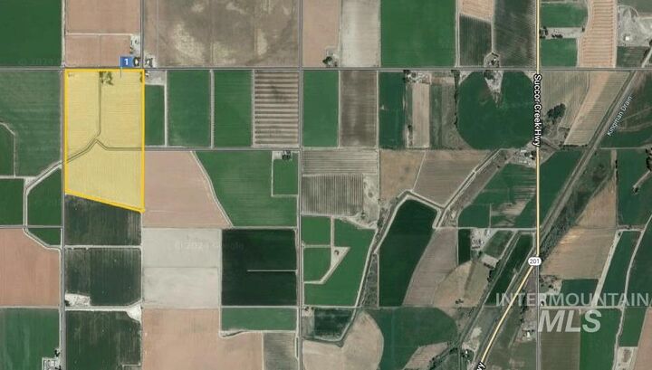 Property Photo: 887 Overstreet Road OR 97913