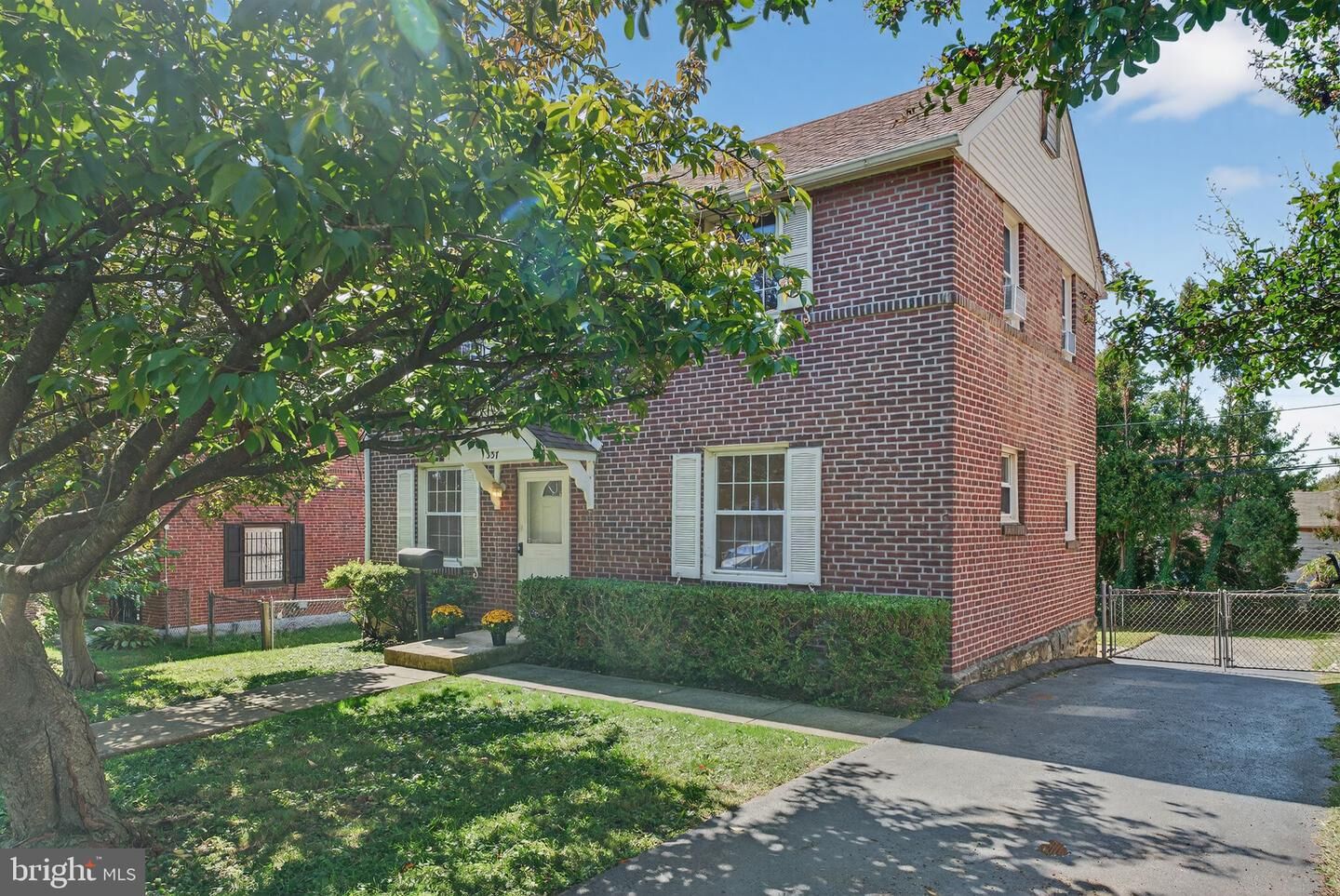 Property Photo:  337 S Morris Avenue  PA 19022 
