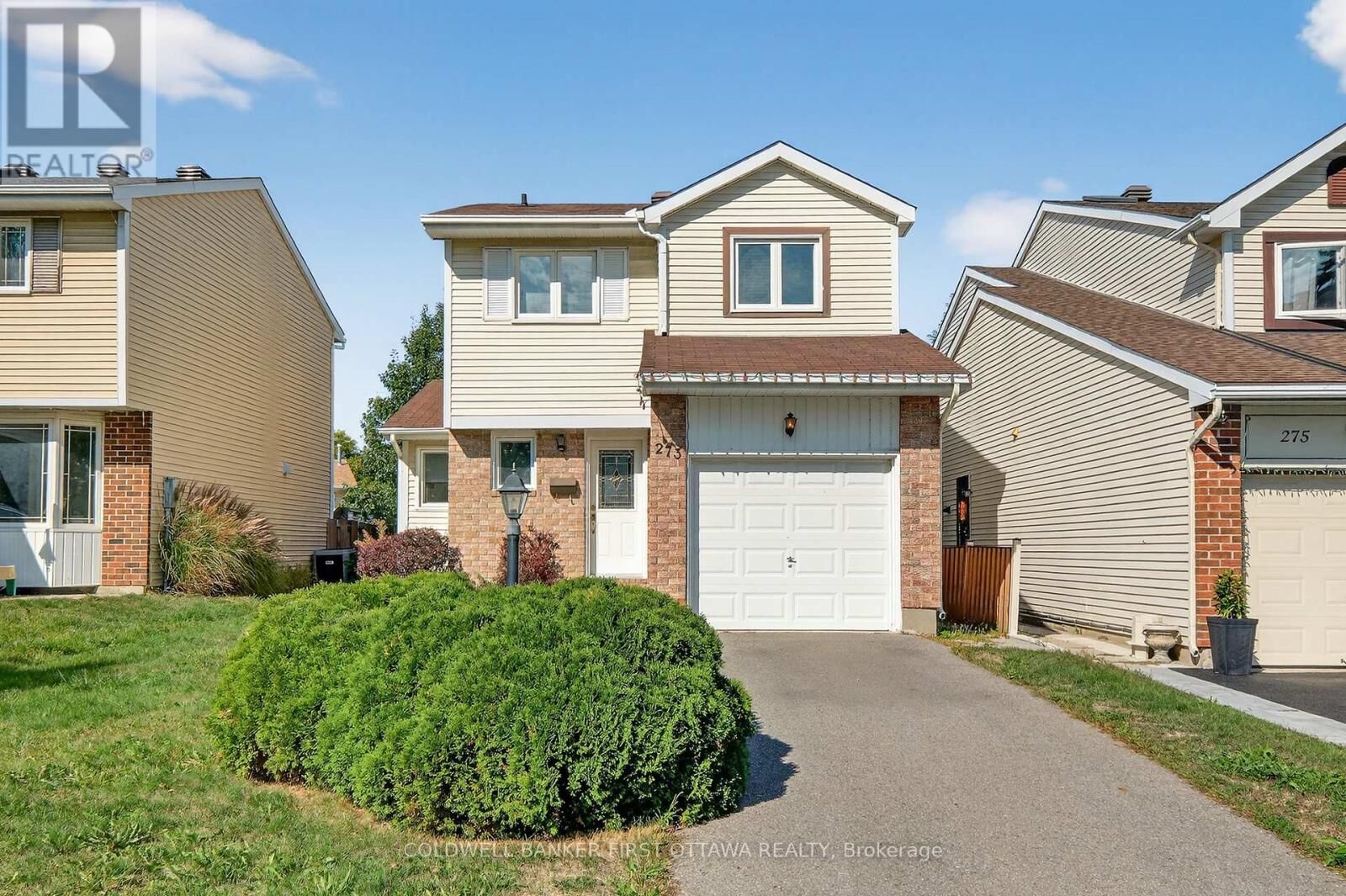 Photo de la propriété:  273 Kinglet Way  ON K1E 2T9 