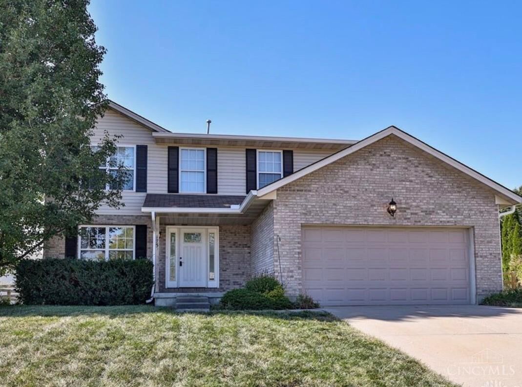 Property Photo: 175 Stone Ridge Lane OH 45044