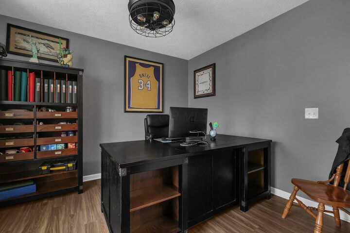 Property Photo:  500 Pheasant Court  OH 43031 
