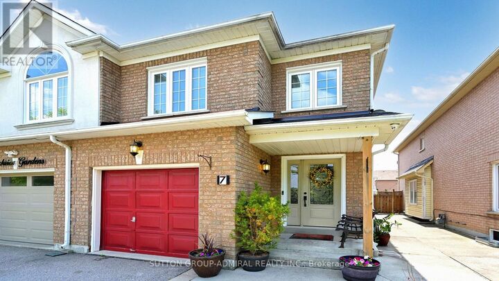 Photo de la propriété: 7 Rockview Gardens ON L4K 4W4