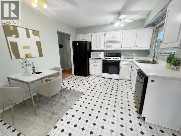 Property Photo:  2402 Clapperton Avenue  BC V1K 1A2 