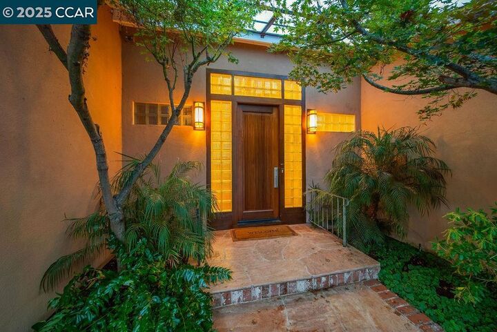 Property Photo: 517 Heather Grove Ct CA 94598