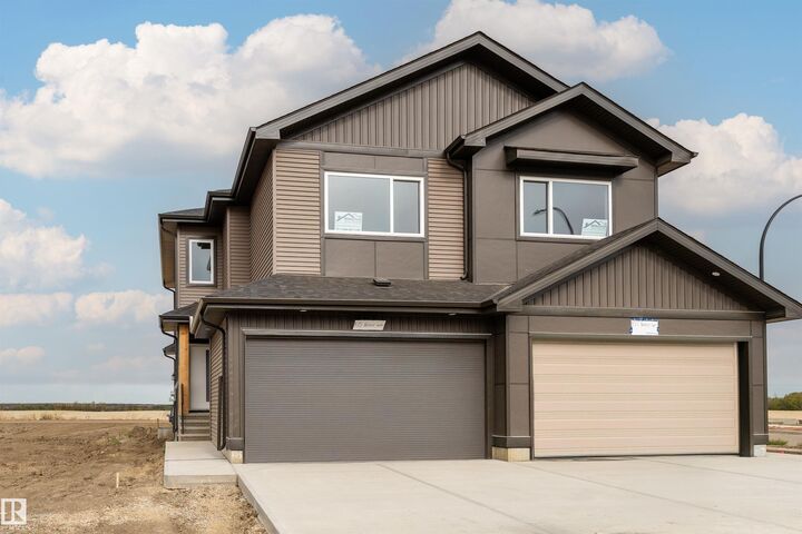 105 Patriot Way  Spruce Grove AB T7X 2W7 photo