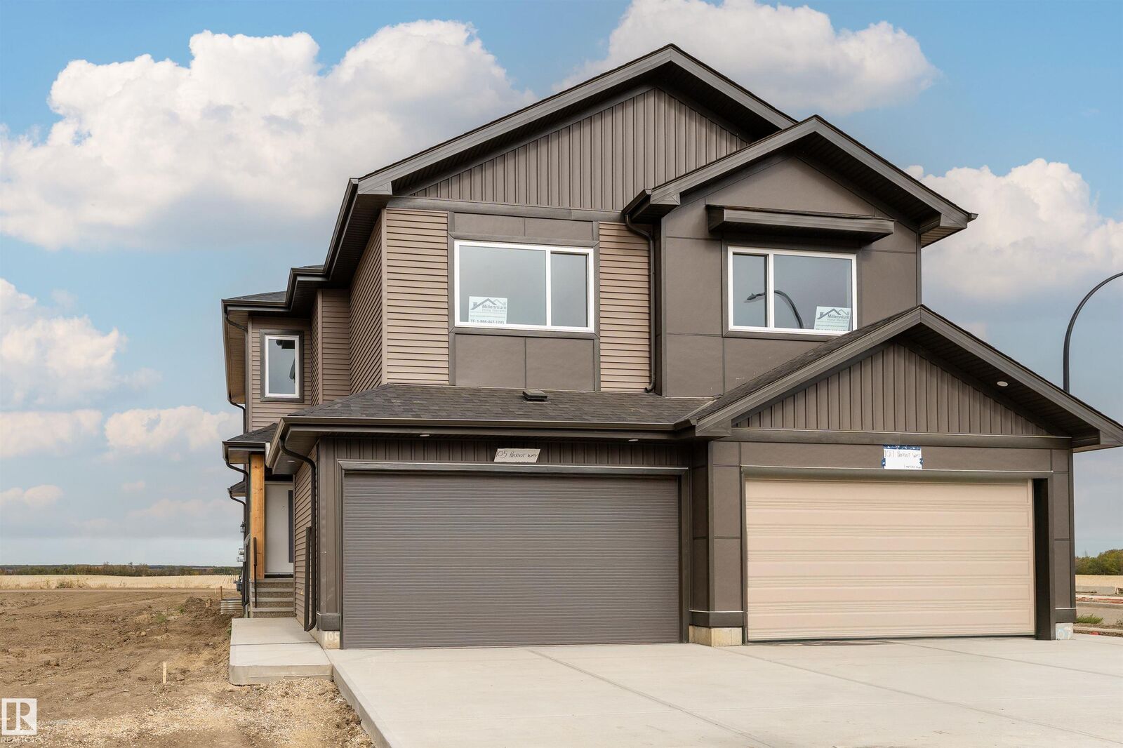 Property Photo:  105 Patriot Way  AB T7X 2W7 