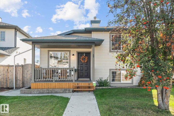 Photo de la propriété:  89 Landsdowne Drive  AB T7X 3X5 