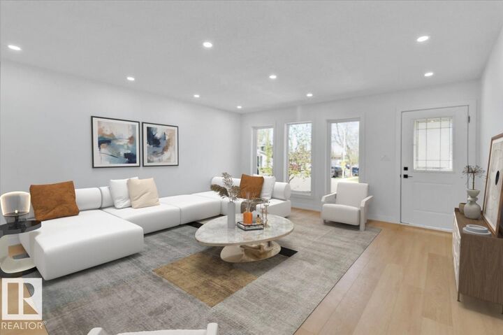 Property Photo:  1 Coachman Place  AB T8H 1C1 