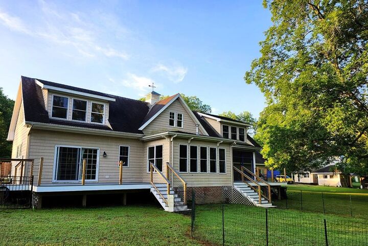 Property Photo: 1 Turner St VA 23417