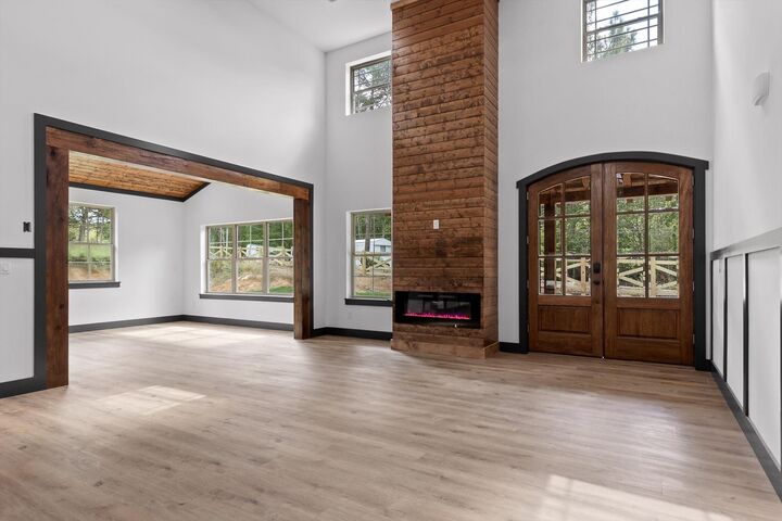 Property Photo: 198 County Road 169 AL 35979