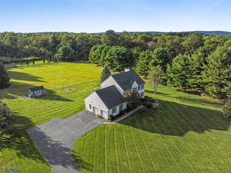 Property Photo:  45 Kings Hwy  NJ 07853 