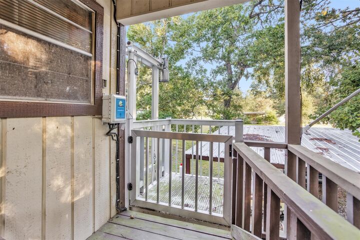 Property Photo: 139 W Enchantment Drive TX 75862