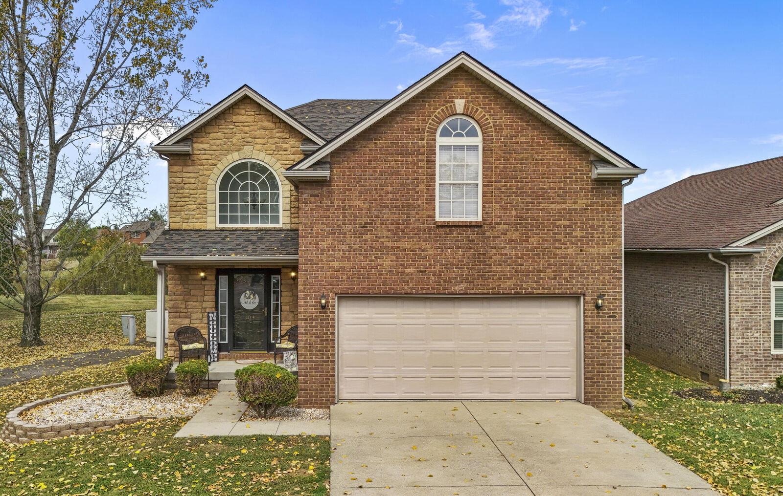 Property Photo:  104 Teakwood Court  KY 40391 