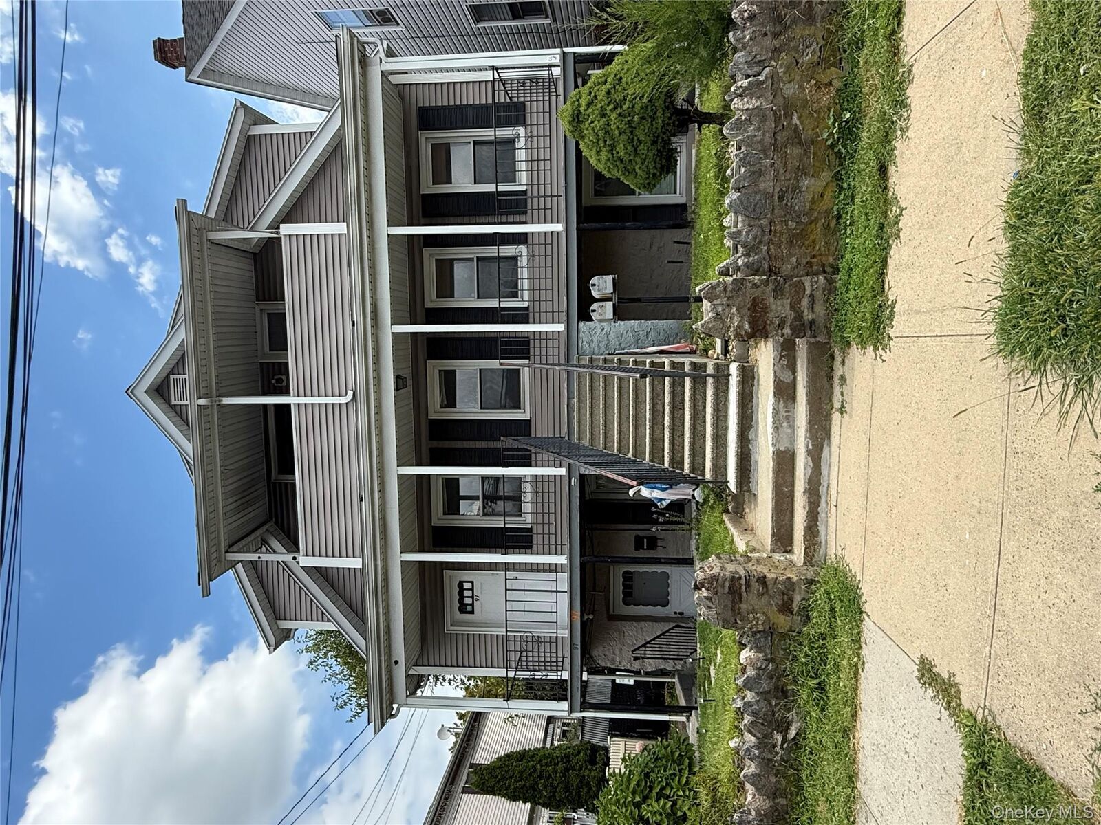 Property Photo:  97 Inwood Avenue 2nd Floor  NY 10573 