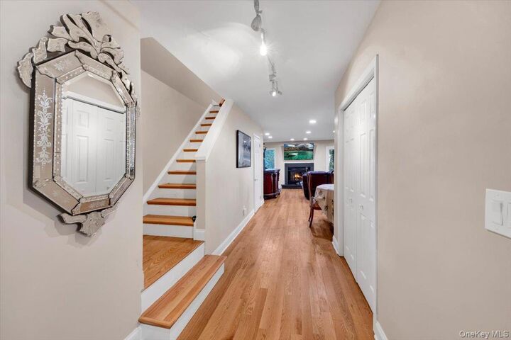 Property Photo:  10 Ironwood Drive  NY 10930 