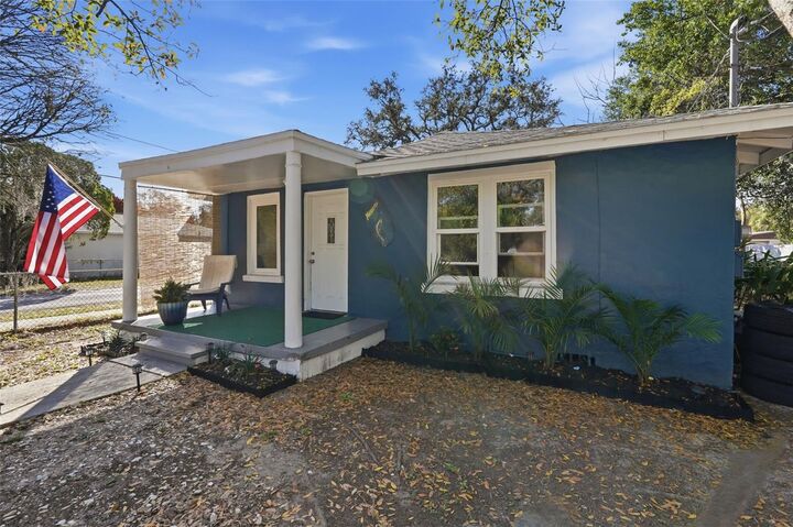 Property Photo:  3425 E Powhatan Avenue  FL 33610 