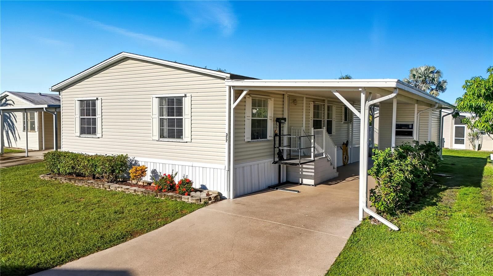 Property Photo:  1000 Kings Highway 377  FL 33980 