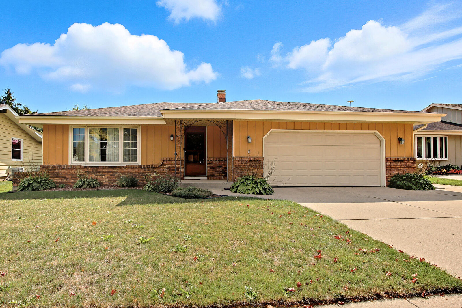 Property Photo:  6017 68th St  WI 53142 