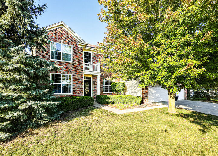 1563 Farmstead Lane  Dekalb IL 60115 photo