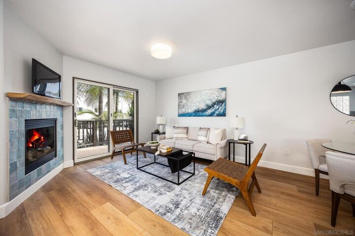 Property Photo:  3986 Riviera Dr  CA 92109 