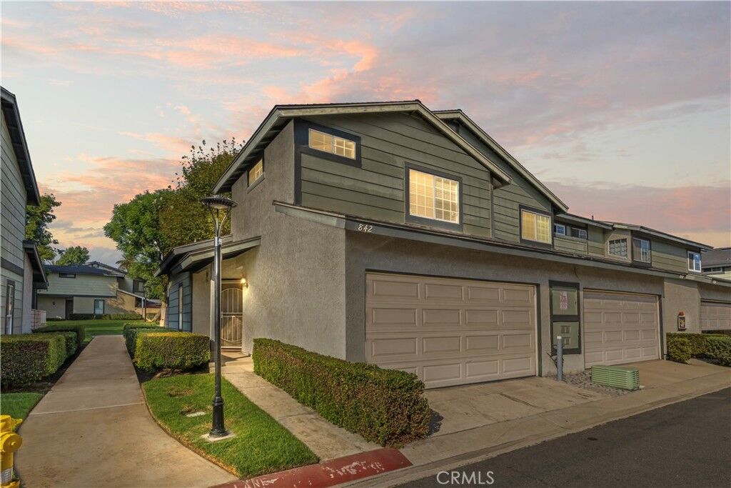 Property Photo: 842 Carlton Privado CA 91762
