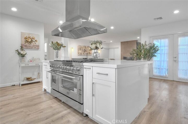 Property Photo: 1862 Bonnie Brae CA 91767