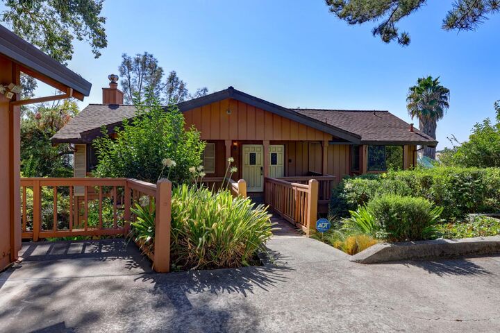 Property Photo:  7582 Lakeshore Drive  CA 95746 