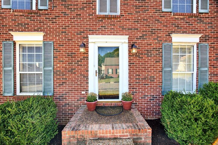 Property Photo: 532 Forest Pointe Pl TN 37013