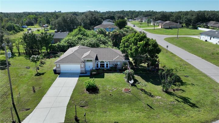 575 Bourse Circle  Lehigh Acres FL 33974 photo