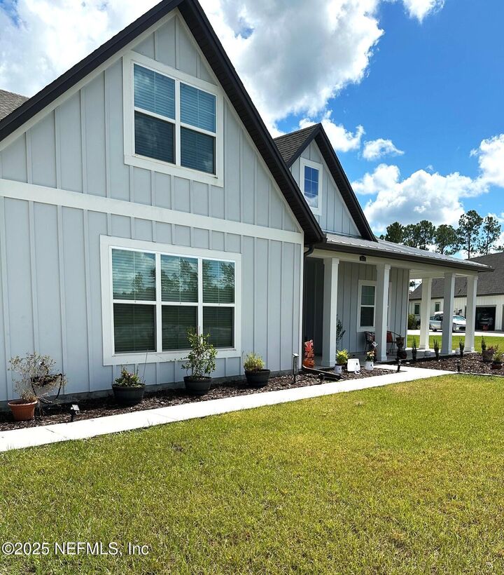 Property Photo:  36079 Pitch Lane  FL 32046 