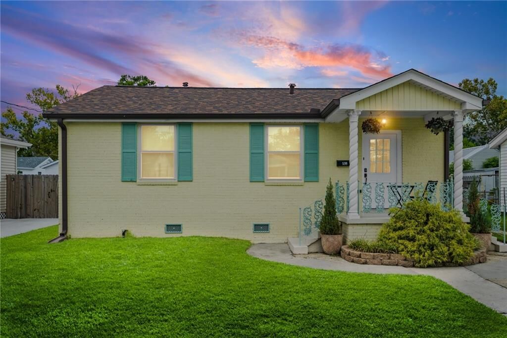 Property Photo:  530 Gelpi Avenue  LA 70121 
