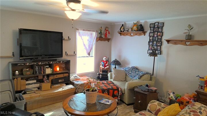 Property Photo: 302 Westwoods OH 44001