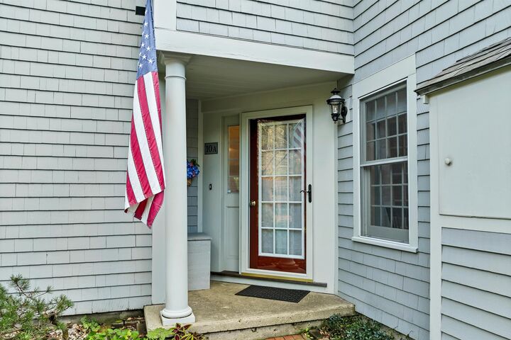 Property Photo:  10 Birdie Way  NH 03246 