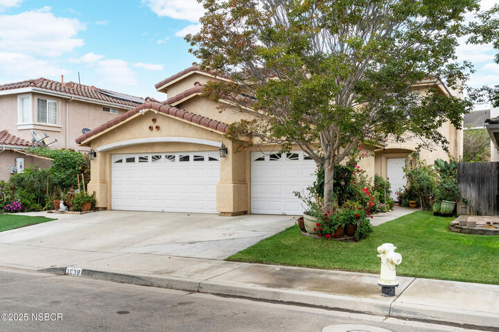 Property Photo: 1838 Lauren Lane CA 93454