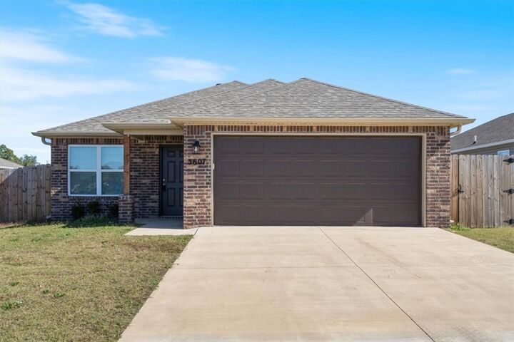 Property Photo: 3607 Scarlet Lane AR 72761